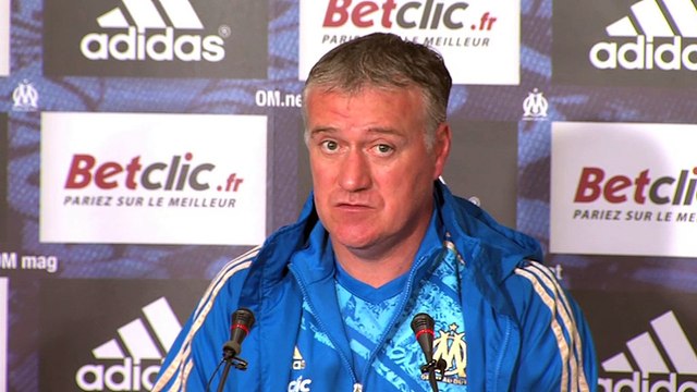 Didier Deschamps en conférence de presse à la Commanderie hier.