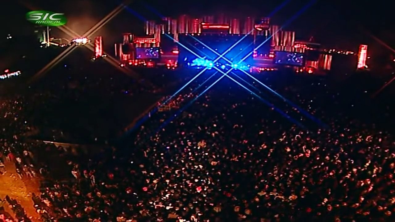 Muse - Supermassive Black Hole, Bela Vista Park, Rock in Rio, Lisbon, Portugal  5/27/2010