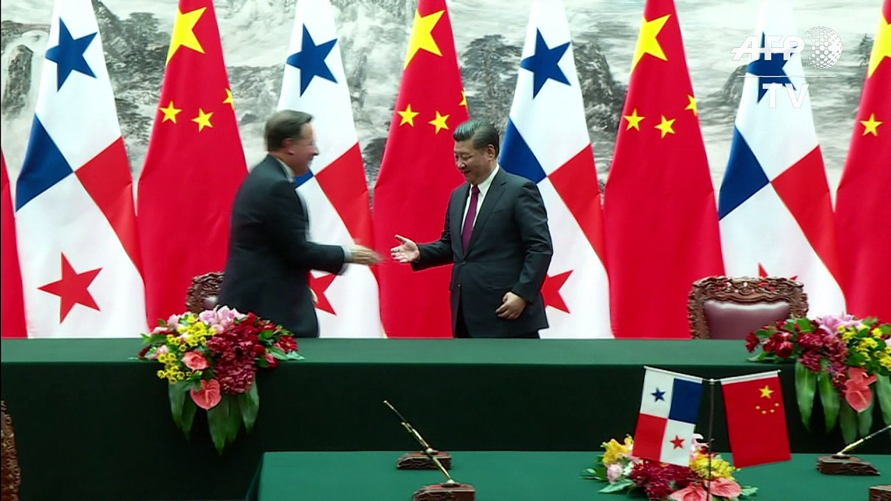 Panamá firma acuerdos de cooperación con China