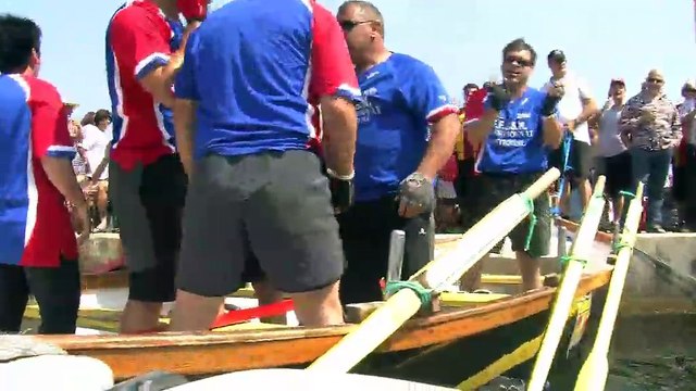 La joie des rameurs vénitiens après la victoire en coupe PACA.