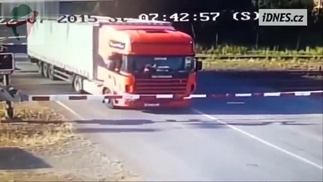 INCIDENTI TRENI COMPILATION