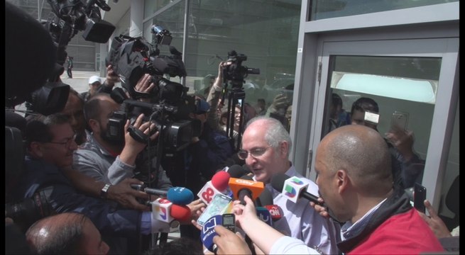 Ledezma exige a Maduro que libere a los presos políticos.-