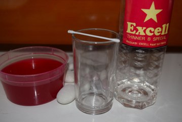 membuat nyala api pengganti lilin, (making a candle replacement flame)