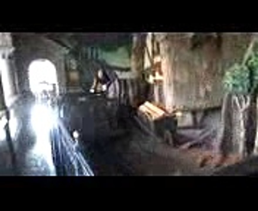 Snow White's Scary Adventures DARK RIDE 4K ULTRA HD, Disneyland