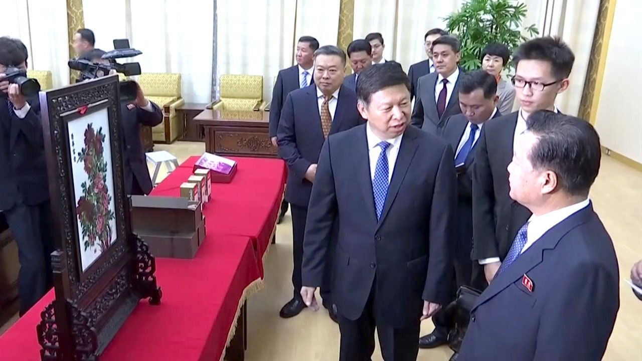 中 특사, 최룡해 만나 "북·중관계 계속 발전"...이르면 오늘 김정은 만날 가능성...