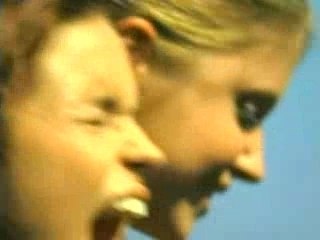 Bande Annonce - South of Nowhere (2005)