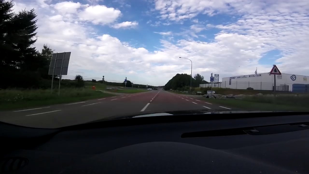 BIG CRASH Audi RS3 8P 200KM_H-ethxojNDEs0