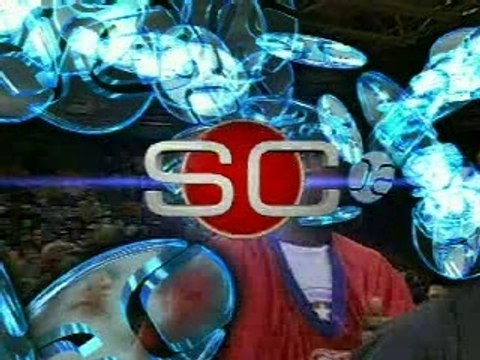 Basketball - nba lebron james dunks at dunk contest