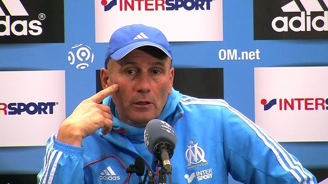 Il ne faut jamais rien lâcher dans le football pour le coach olympien Elie Baup