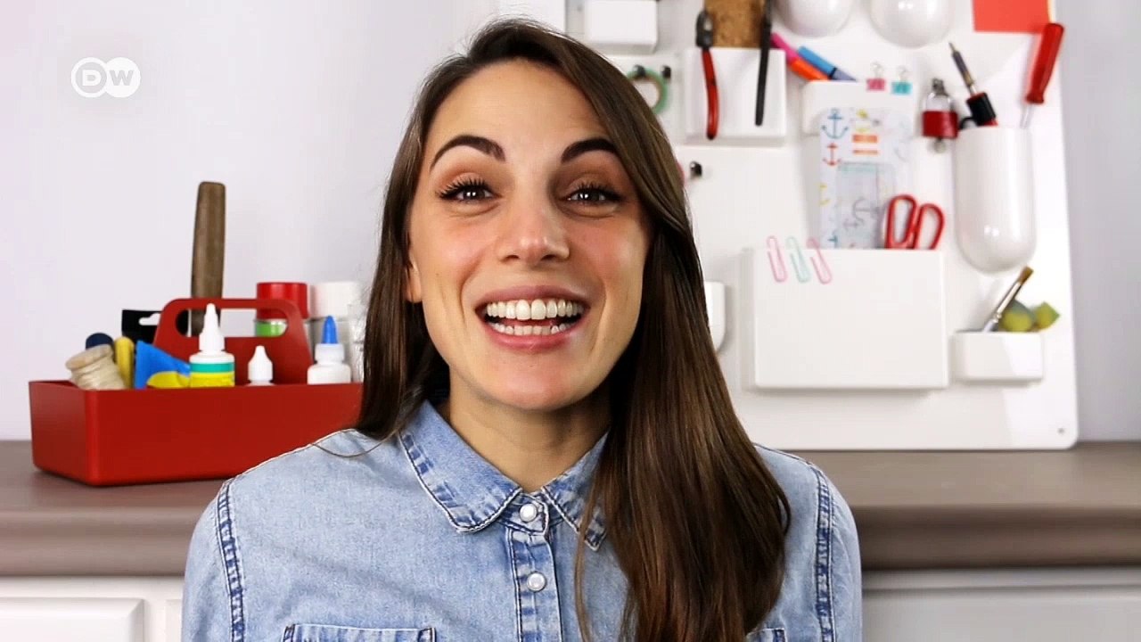 DIY: Blumentöpfe im Holzregal | DW Deutsch