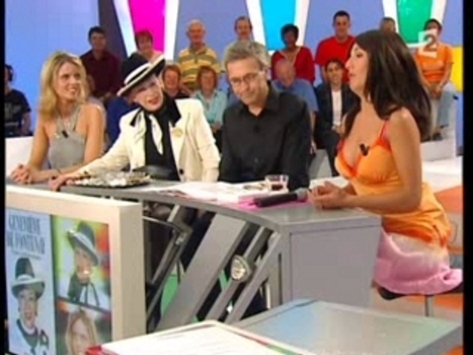 Florence Foresti - Brigitte "Les Miss France"