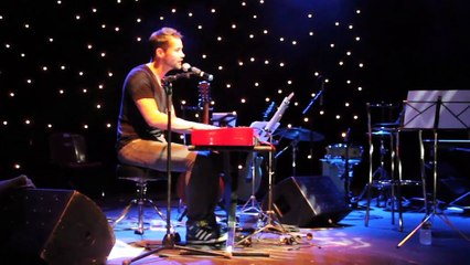 Quelques extraits du show-case Maritima d'Emmanuel Moire.