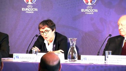 La réponse de Valérie Fourneyron à la menace de grève des clubs français