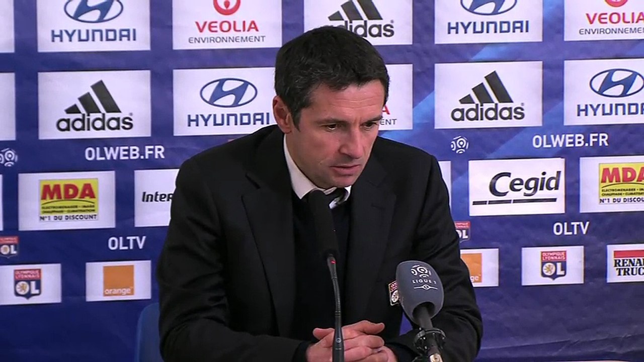 Toute la déception de Rémi Garde l'entraîneur de Lyon