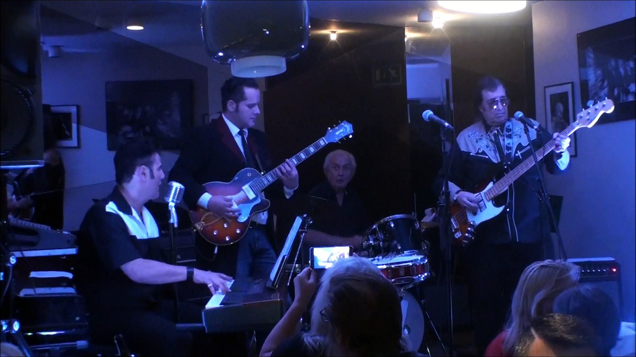 Peter Memphis hommage à Elvis