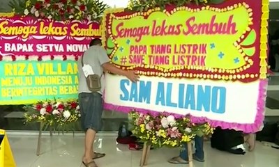 Karangan Bunga untuk Setya Novanto Dirusak Orang