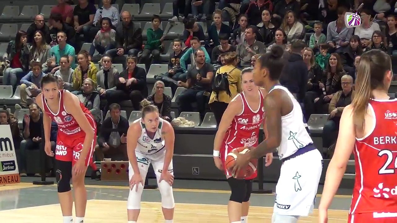 LF2 Interview Kelly avant la rencontre du 18 Novembre 2017 contre Rezé