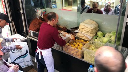Meşhur Çiğköfteci Ali Ustanın Çırağı iş başında