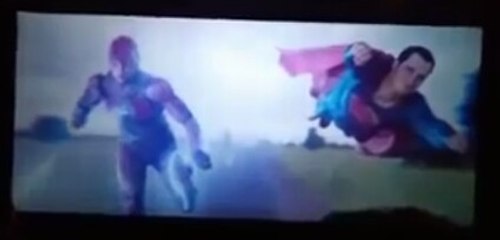 The race Justice League: Superman races The Flash