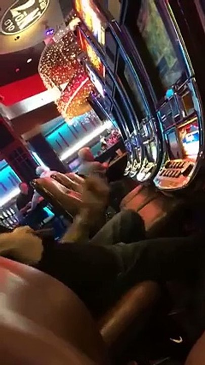Druggy_Plays_Slots_While_High_as_a_Kite-Druggy-Playing Slots
