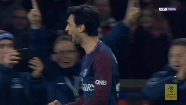 Pastore nets PSG's third after goalkeeping error