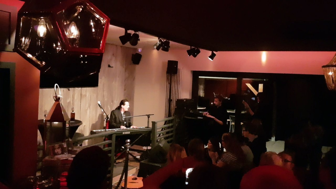 Francis Lalanne à l'O'bar à Beauvechain