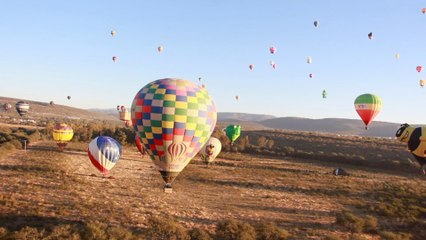 En México el cielo se pinta de colores con el Festival de Globos de León
