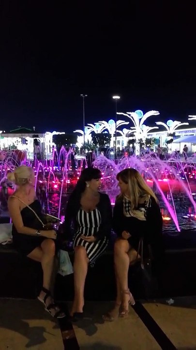 Ultima notte a Sharm... fontana famosa,a ritmo di musica...a SOHO Square Sharm El Sheikh - SONIA EYES REAL