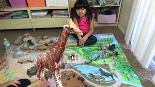 Educational Learn Animal Names and Sounds with Safari Playmat and Animal Toys