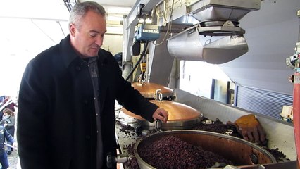 Des Morogeois distillateurs des Hospices de Beaune