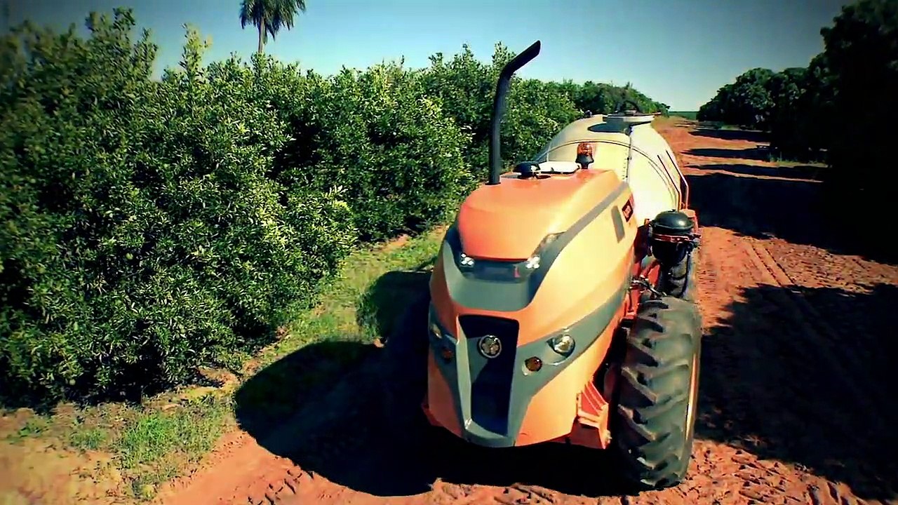 Kendi yürür pülverizatör