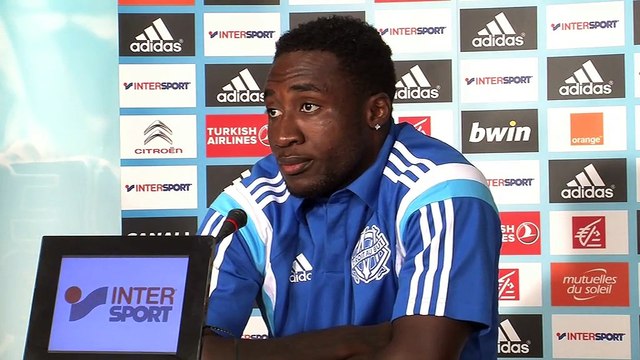 Brice Dja Djédjé avant le match contre l'OL