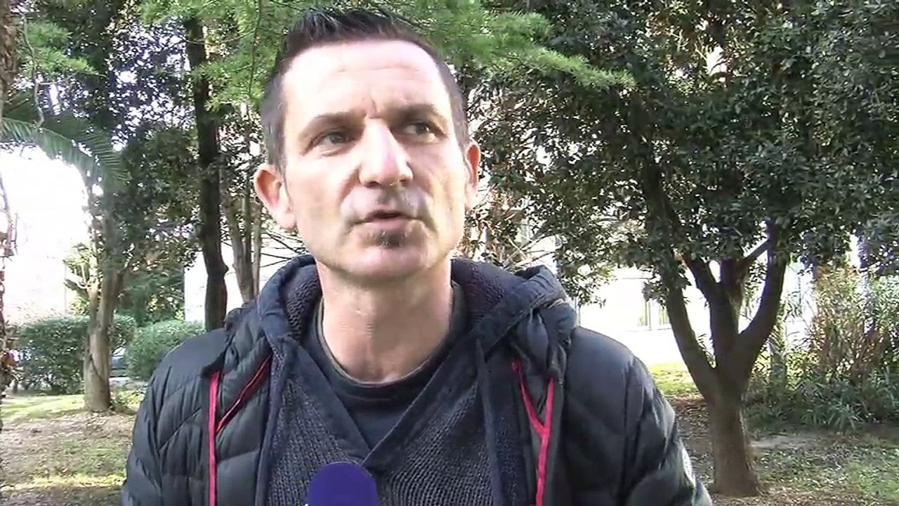 L'interview de Philippe Senegas, enseignant d'Histoire-Géographie à Martigues.