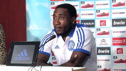 Brice Dja Djédjé espère rester au contact de Lyon et du PSG