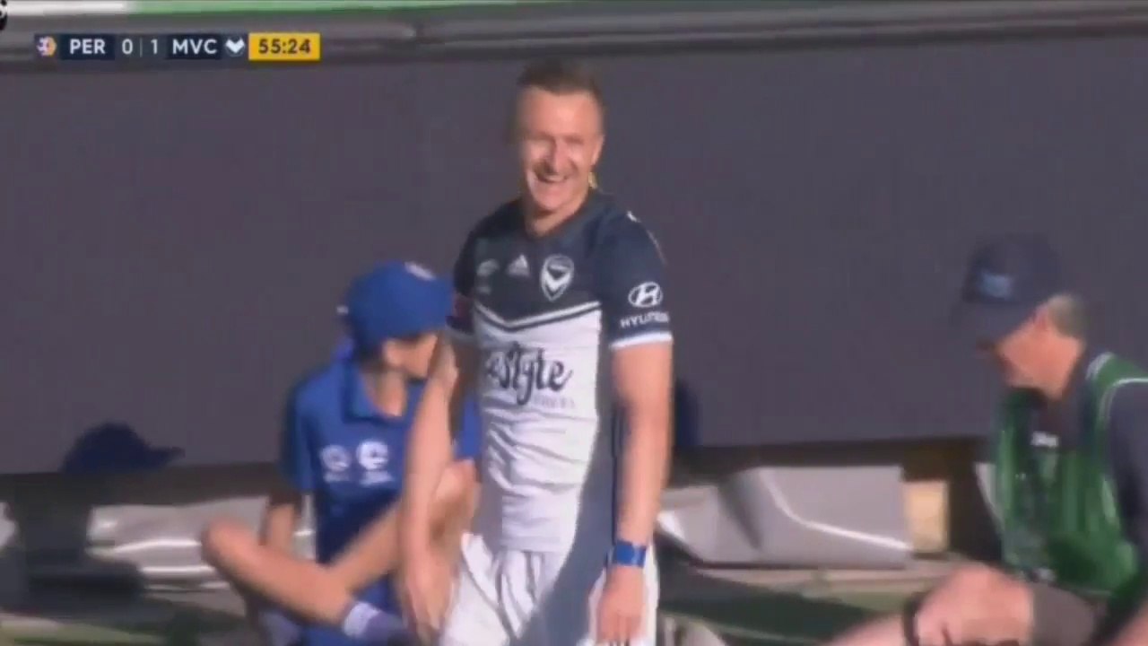 Besart Berisha AMAZING Goal - Perth Glory 0-1 Melbourne Victory - Australia - A-League - 19.11.2017