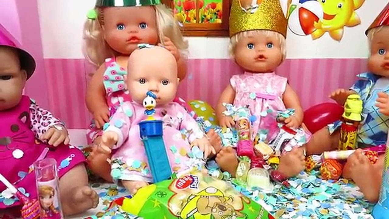 ¡Fiesta de cumpleaños! Nenuco Laura y los muñec...