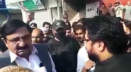 PTI Excise Minister Jamshed Khan threatening Assistant Commissioner in Nowshera