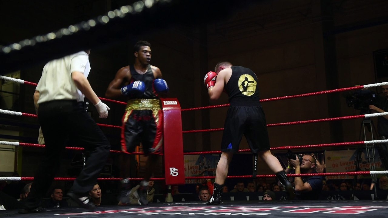 Gala de boxe de la Plante : Combat de Romuald Collard