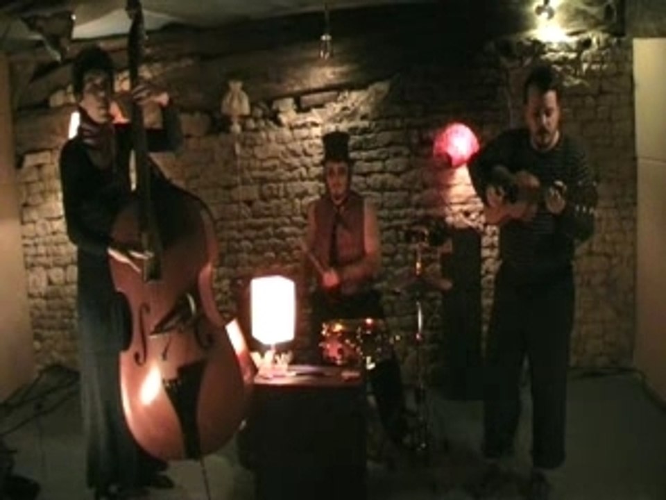 Lili Brandt - In the Shadow