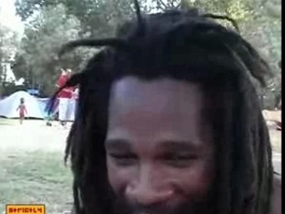 Jingle Strictly Roots (aka reggae-vibes.fr) - Jahsound 2004
