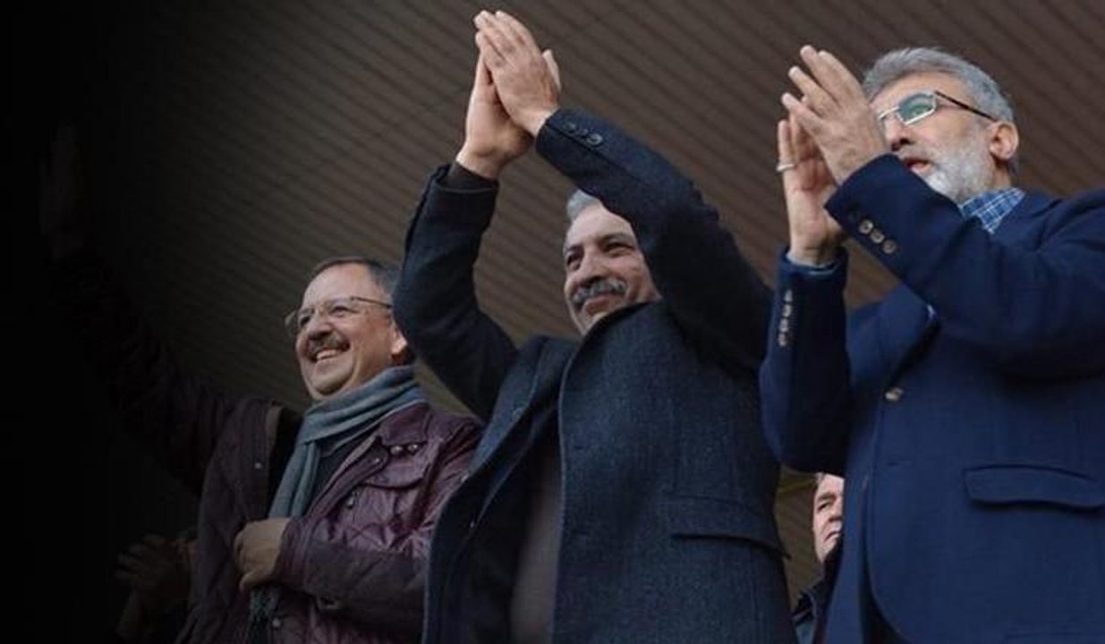 Korumaları güvenlikle kavga etti, Bakan Özhaseki özürdiledi: Yasak olduğunu bilmiyordum