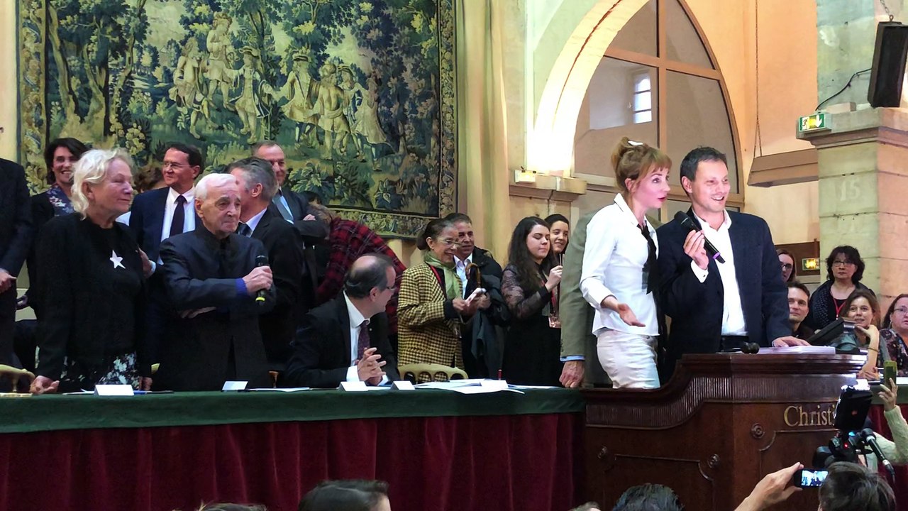 Vente des vins à Beaune : les enchères des pièces des présidents