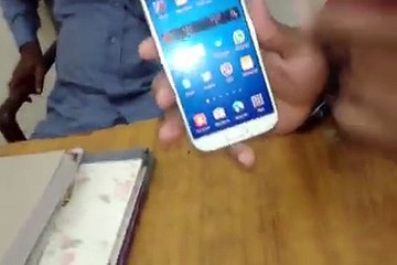 must watch this video samsung mobiles ma aik naya inkshaaf