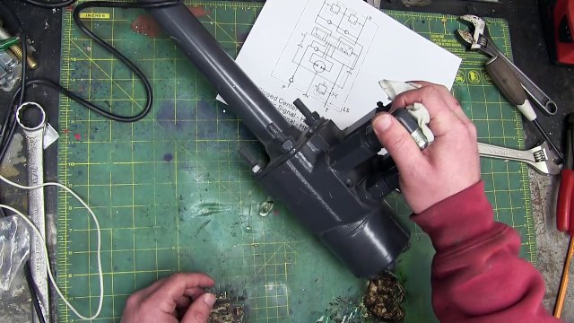 BOLTR: Hydraulic Steering | Reading Fluid Schematics