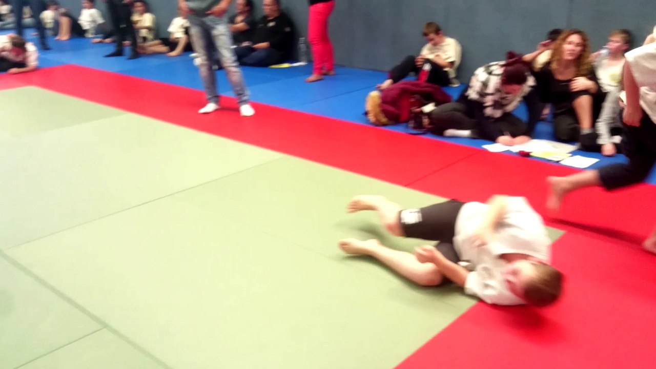 Quimper. Gouren. 30 poussins se forment à la compétition