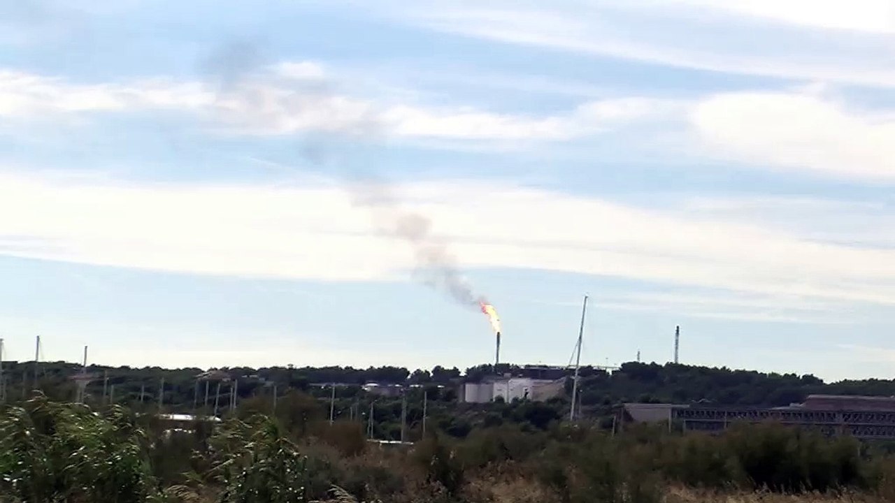 Les emmissions fumeuses constatées par notre reporter.