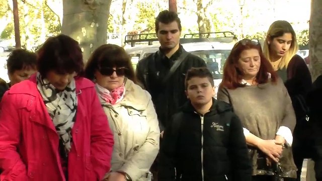 Extraits de la minute de silence, du chant de l'hymne national et du discours de Mme le Maire.
