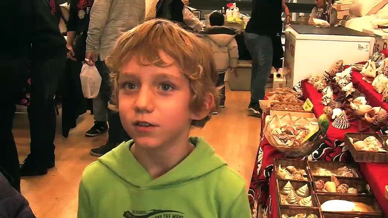 Réactions des visiteurs du salon au micro de Davy Moisson