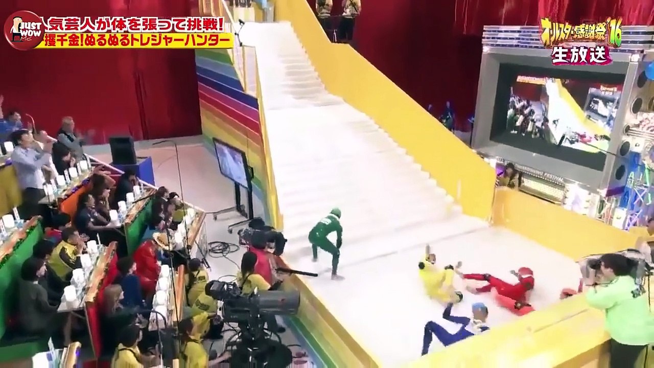 Funny Japanese Game Show Slippery Stairs - Just Hilarious