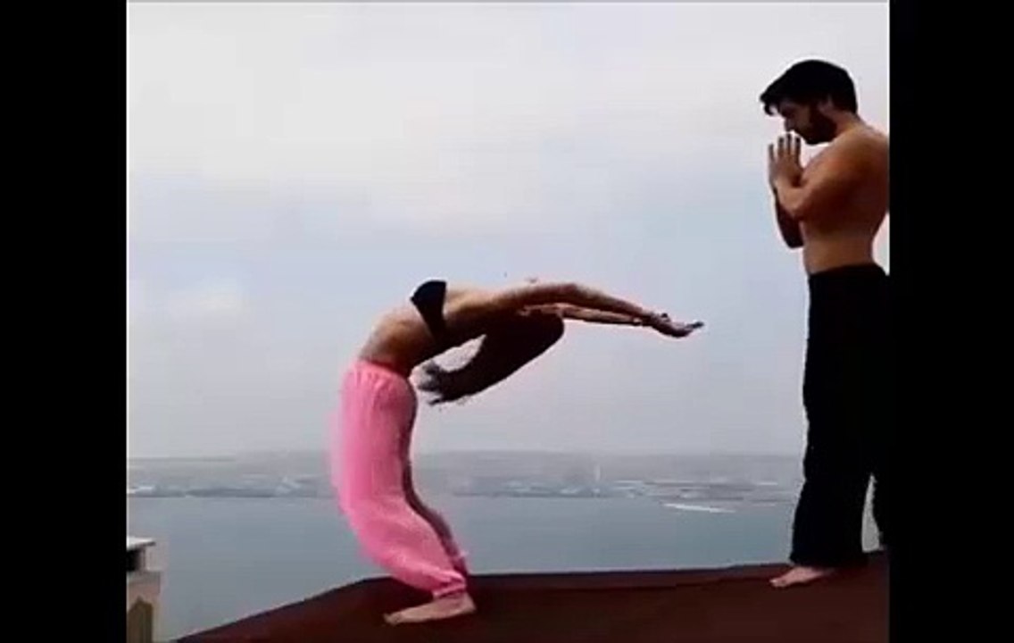 Hot Girl Amazing Stunt of Back Flip-Top Funny Videos-Top Prank Videos-Top Vines Videos-Viral Video-Funny Fails